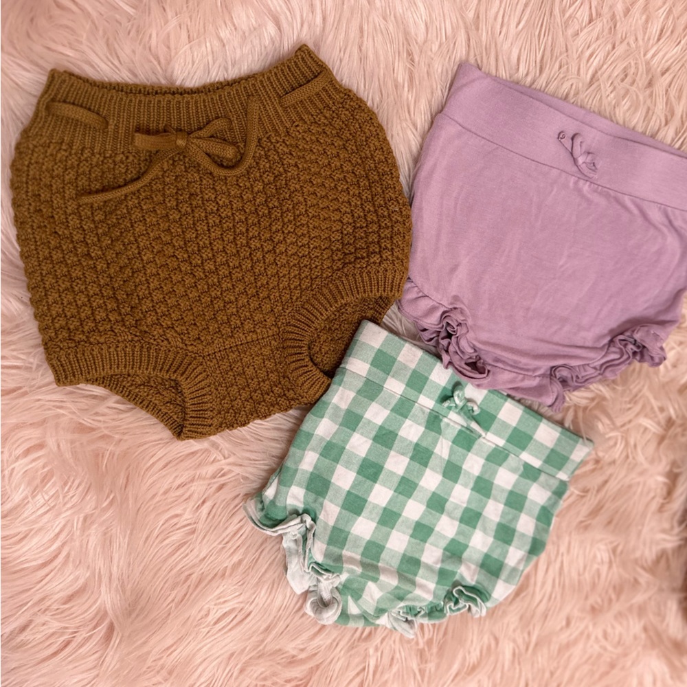 Set of three baby bloomers Quincy Mae (1) Angel Dear from Spearmint Love (2)